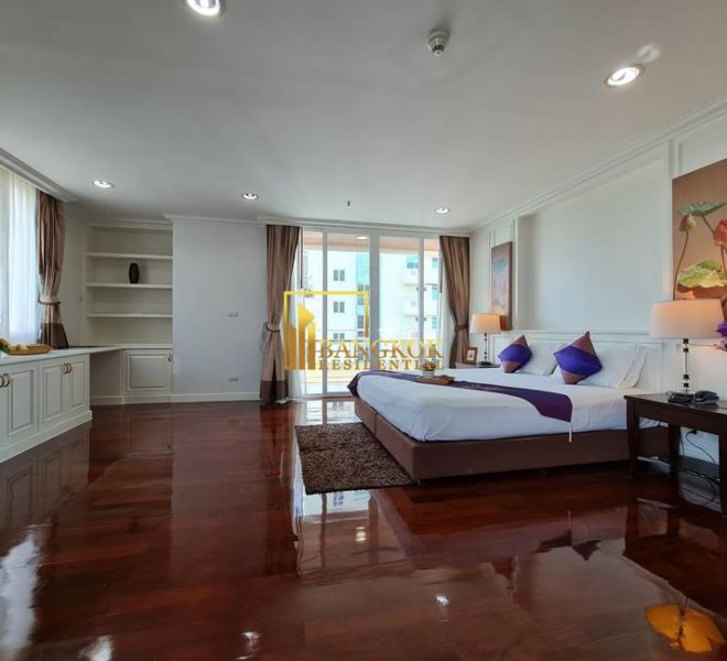 4 bed duplex penthouse apartment Piyathip Place 7101 image-23