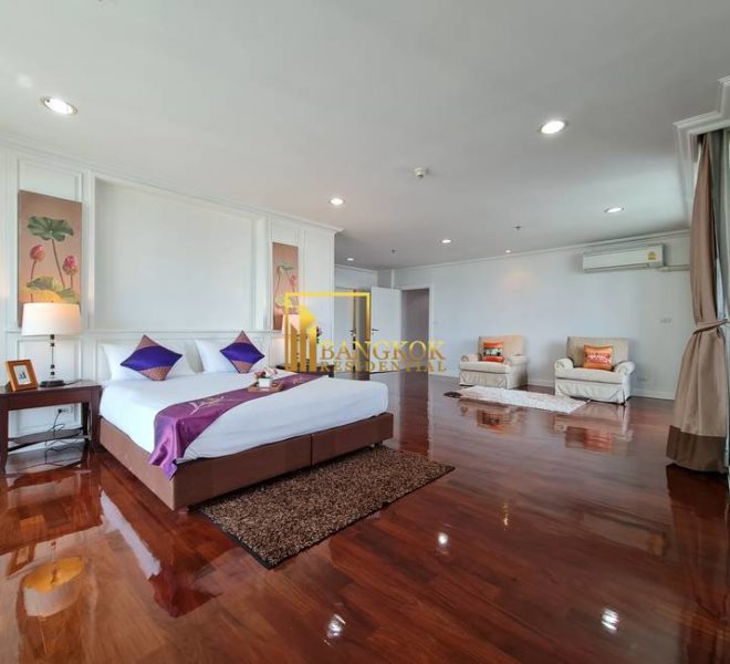 4 bed duplex penthouse apartment Piyathip Place 7101 image-24