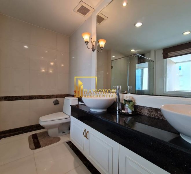 4 bed duplex penthouse apartment Piyathip Place 7101 image-26
