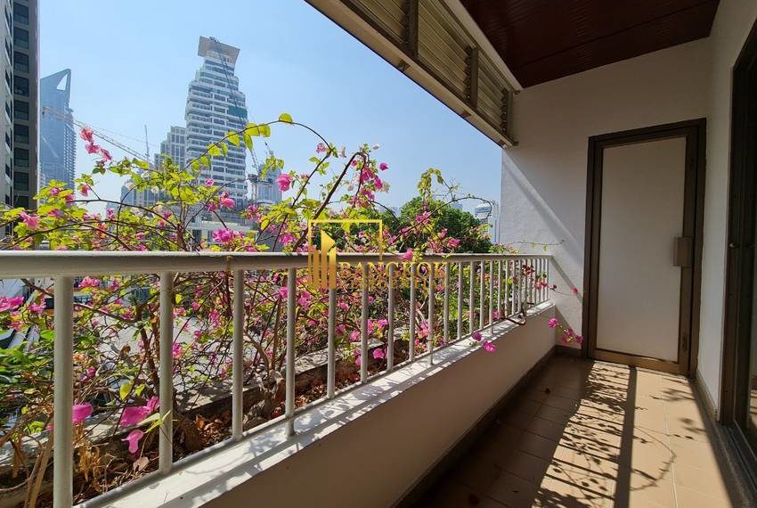 4 bedroom for rent Le Cullinan 0517 image-10