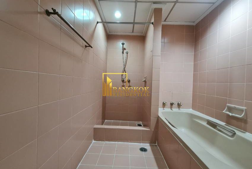 4 bedroom for rent Le Cullinan 0517 image-14