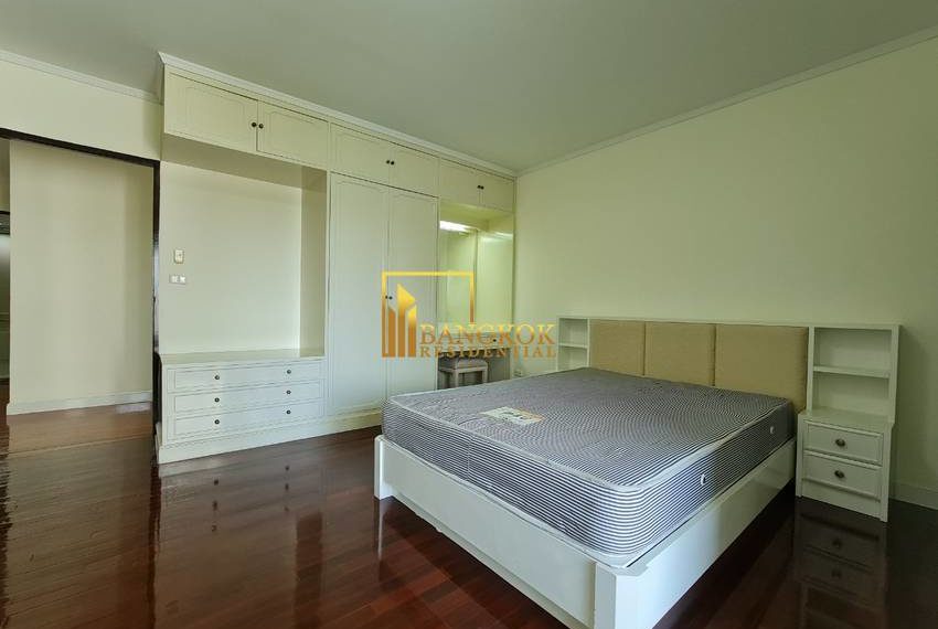 4 bedroom for rent Le Cullinan 0517 image-15
