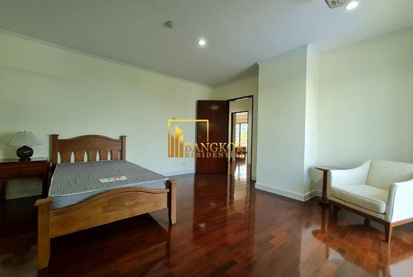 4 bedroom for rent Le Cullinan 0517 image-19