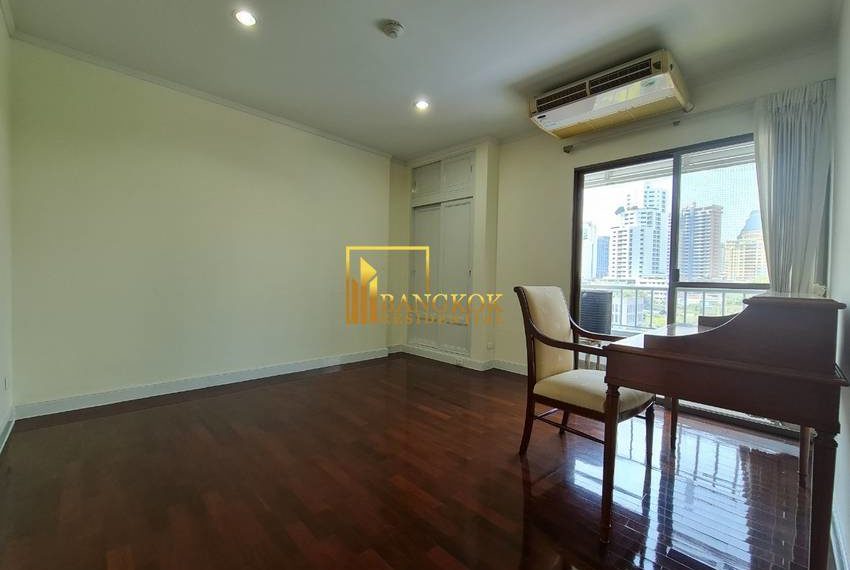 4 bedroom for rent Le Cullinan 0517 image-21