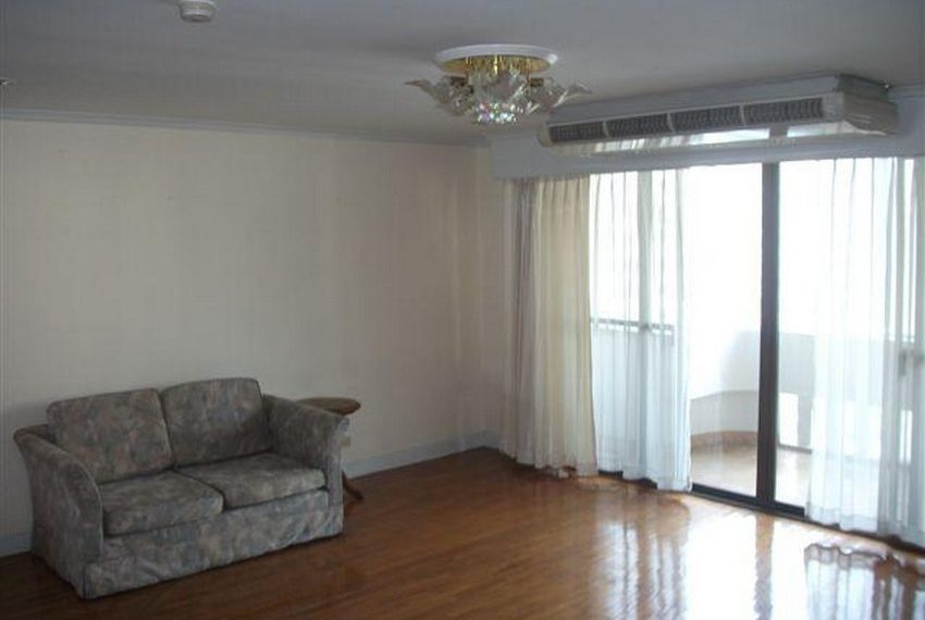 5597 Image-01