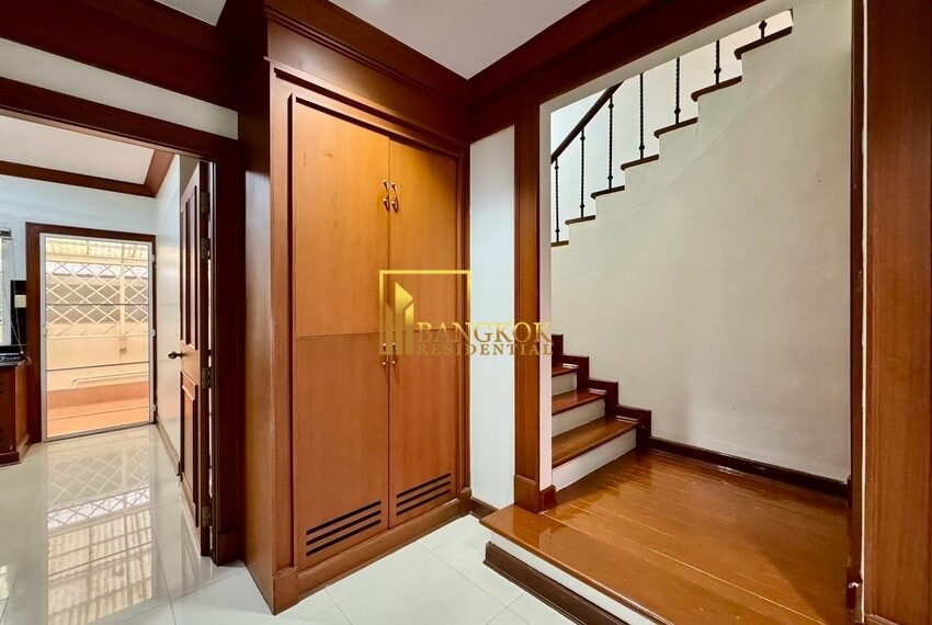 8585 Image-09