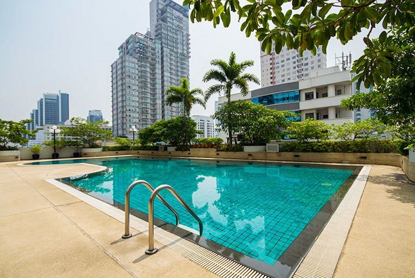 Krungthep Thani Tower Image-01