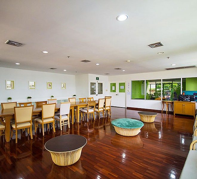 Krungthep Thani Tower Image-17