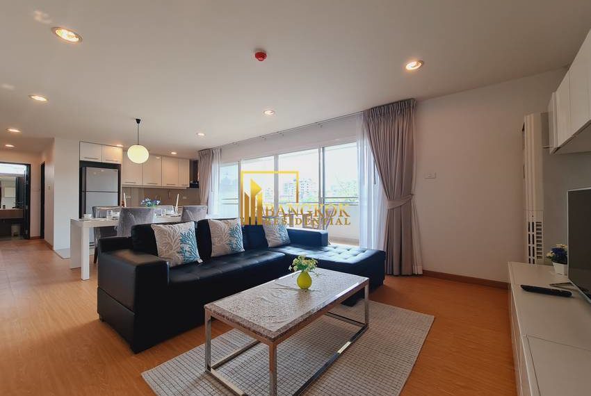 2 bed ekkamai apartment PPR Villa 0701 image-01