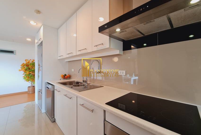 2 bed ekkamai apartment PPR Villa 0701 image-05