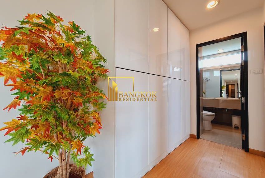 2 bed ekkamai apartment PPR Villa 0701 image-14