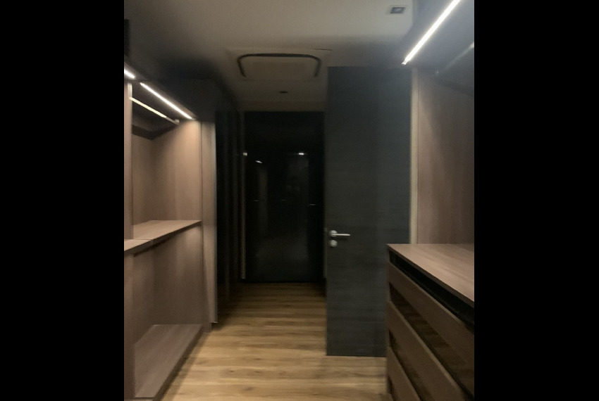 8240update Image-13