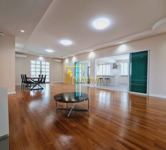 P R Home II Apartment Thonglor 9118 image-01