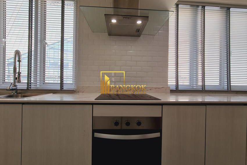 P R Home II Apartment Thonglor 9118 image-14