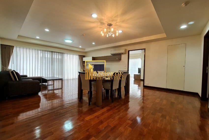 3 bed apartment for rent Baan Sukhumvit 14 0703 image-04