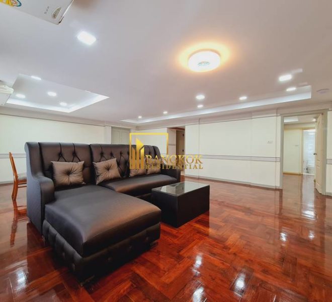 3 bedroom DH Grand Tower 0699 image-02
