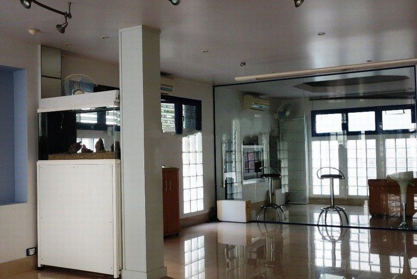 7783 Image-03