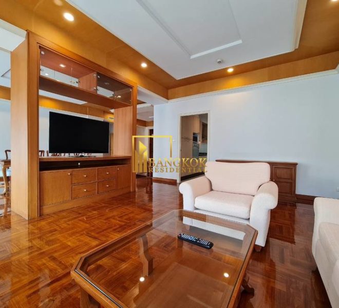 3 bed sukhumvit apartment Chaidee Mansion 7160 image-02