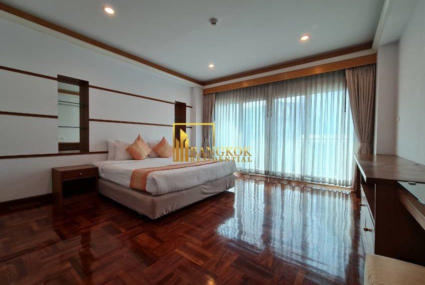 3 bed sukhumvit apartment Chaidee Mansion 7160 image-13