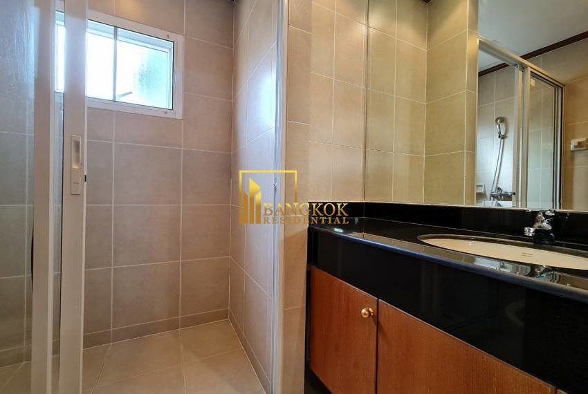 3 bed sukhumvit apartment Chaidee Mansion 7160 image-25