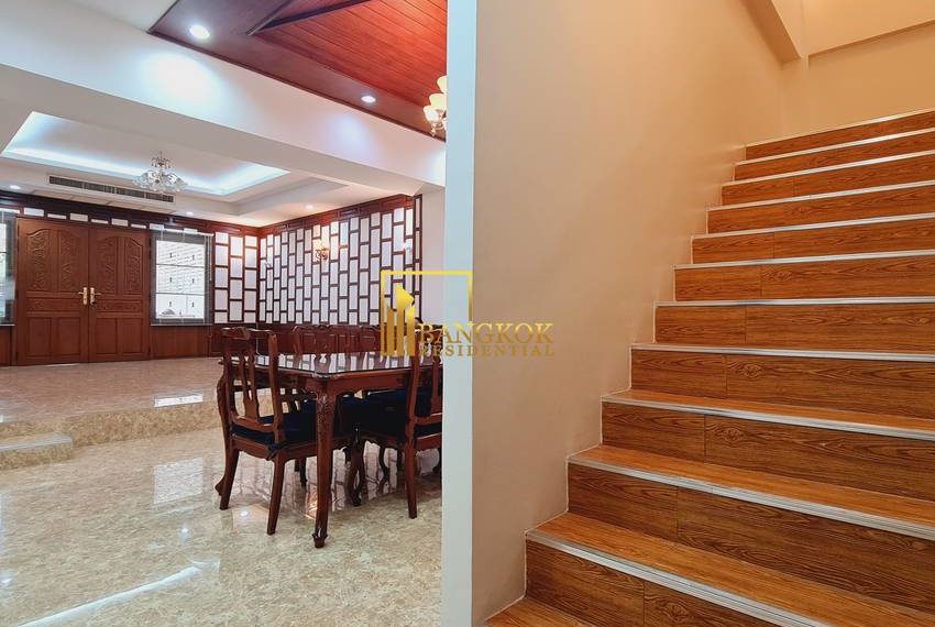 4 bed townhouse for rent ekkamai 8671 image-09