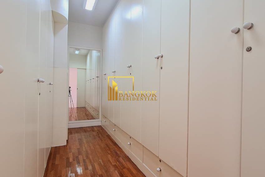 4 bed townhouse for rent ekkamai 8671 image-21