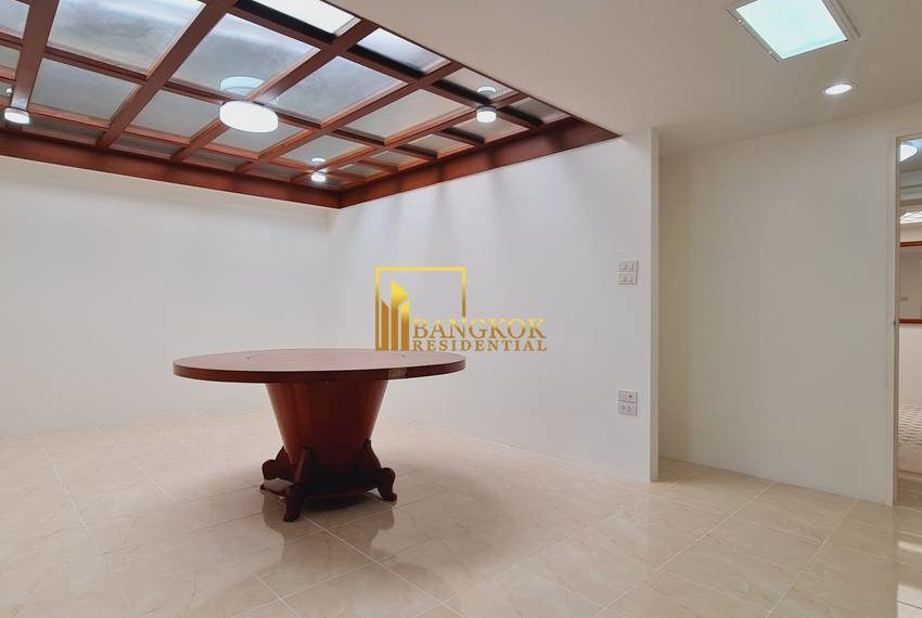 4 bed townhouse for rent ekkamai 8671 image-25