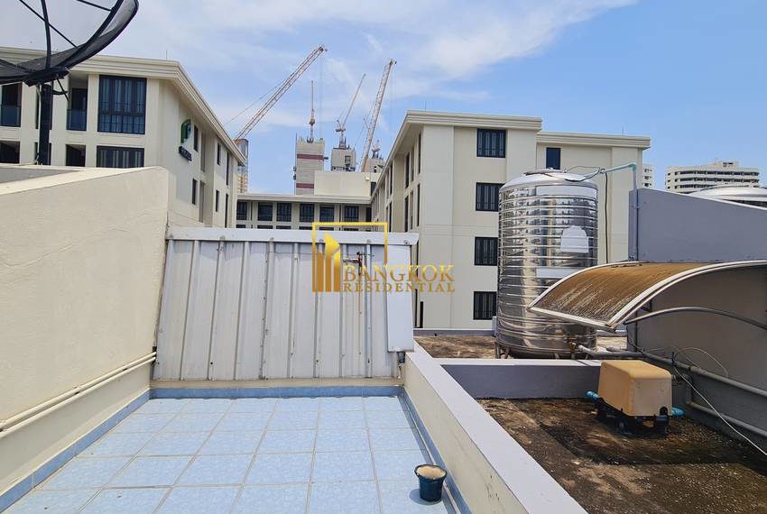 4 bed townhouse for rent ekkamai 8671 image-28