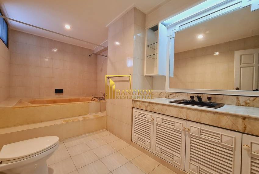 3 bed Govind Tower for rent 0858 image-12
