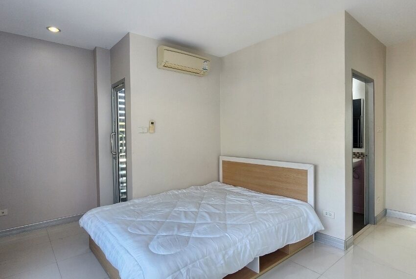 7944 Image-11