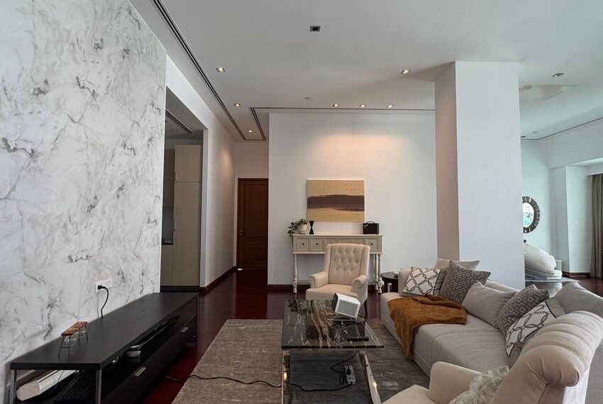 9792 Image-02
