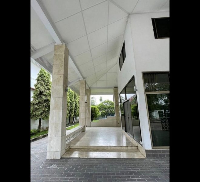 8358 Image-02
