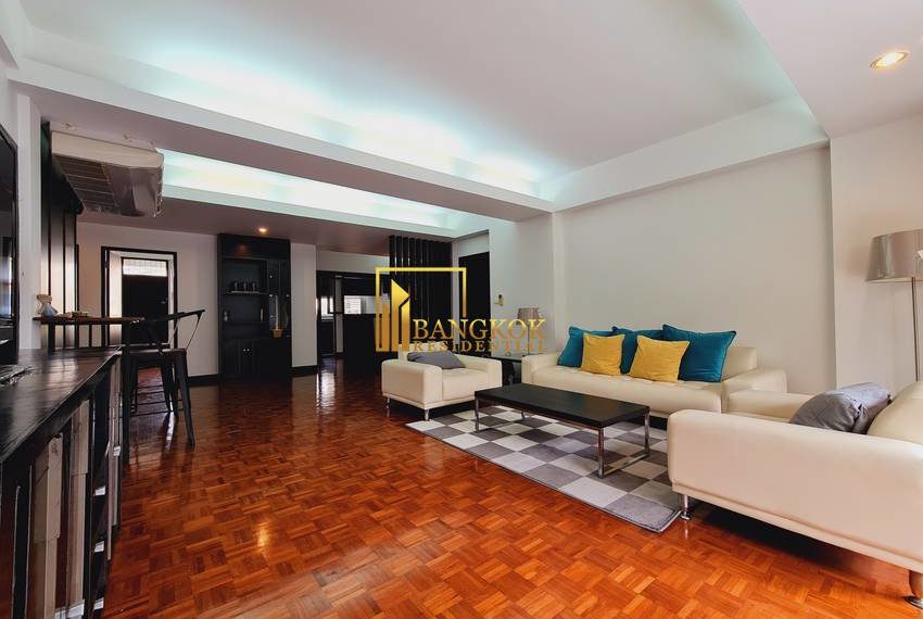 Phatana Court Apartment For Rent 0821 image-01