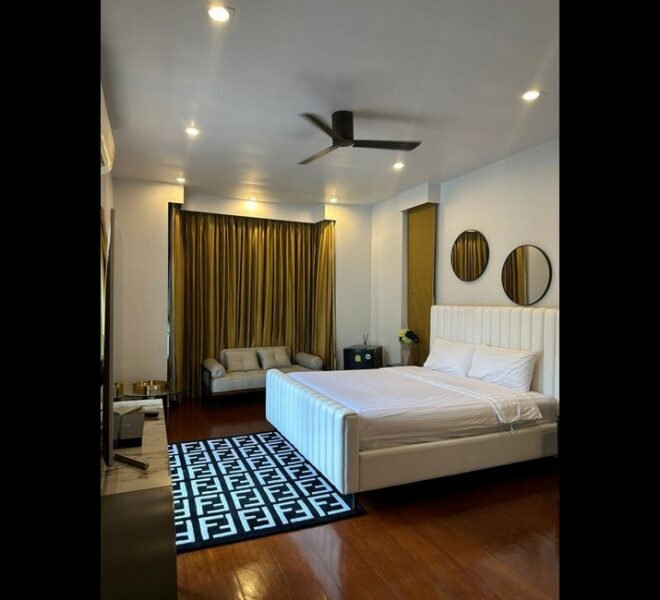 8373 Image-10