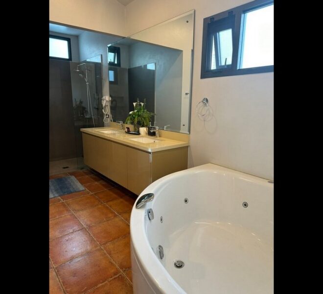 8373 Image-13