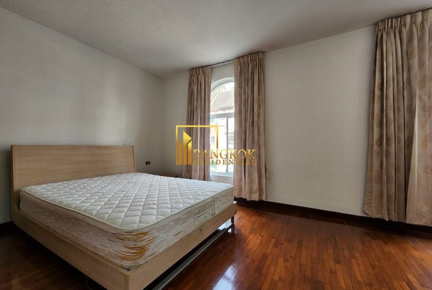 8693 Image-20