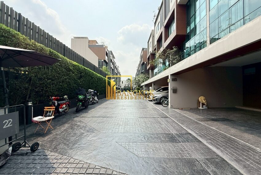 Park Lane Ekkamai Facilities Image-01