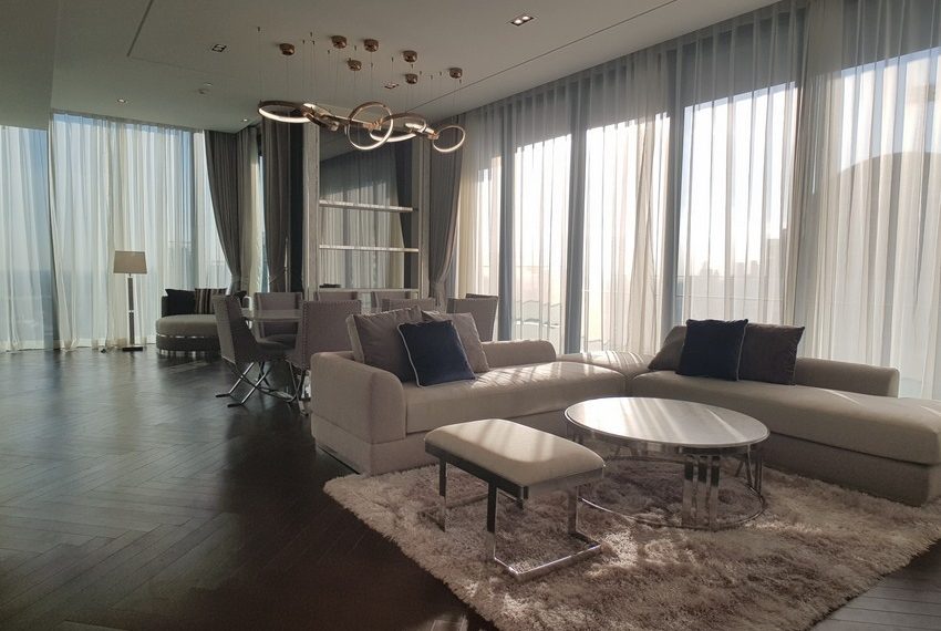 Superb 3 Bedroom For Rent in Marque Sukhumvit 10030A Image-03