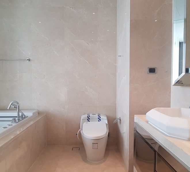 Superb 3 Bedroom For Rent in Marque Sukhumvit 10030A Image-06