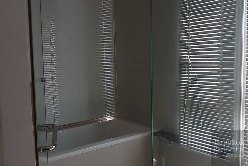 10374 Image-05