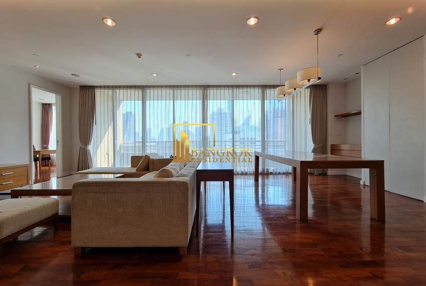 3 bedroom apartment phrom phong Baan Jamjuree 0910 image-02