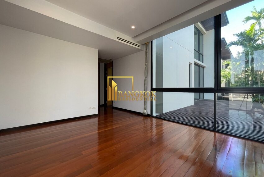 8379 Image-21