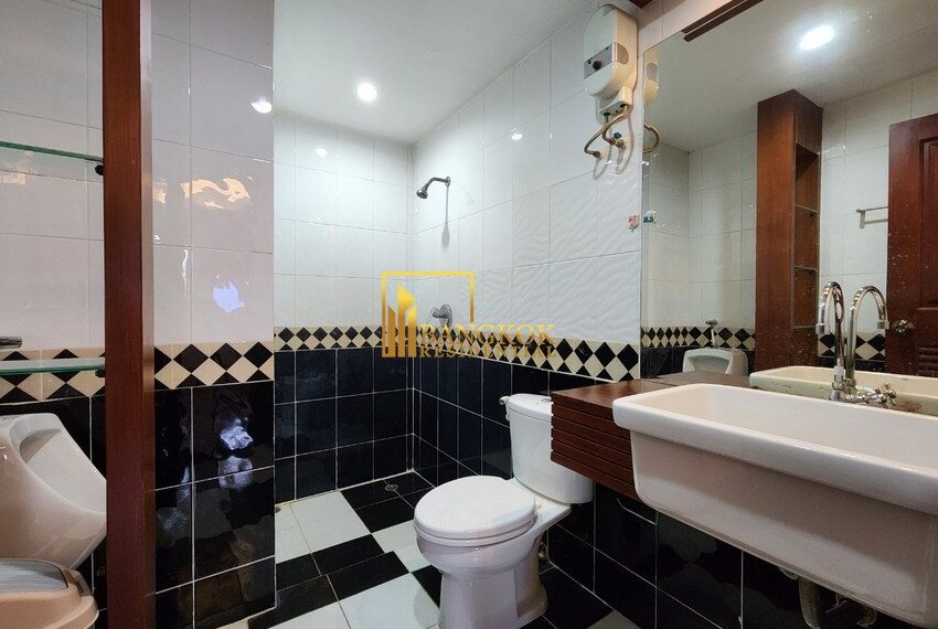 8402 Image-26