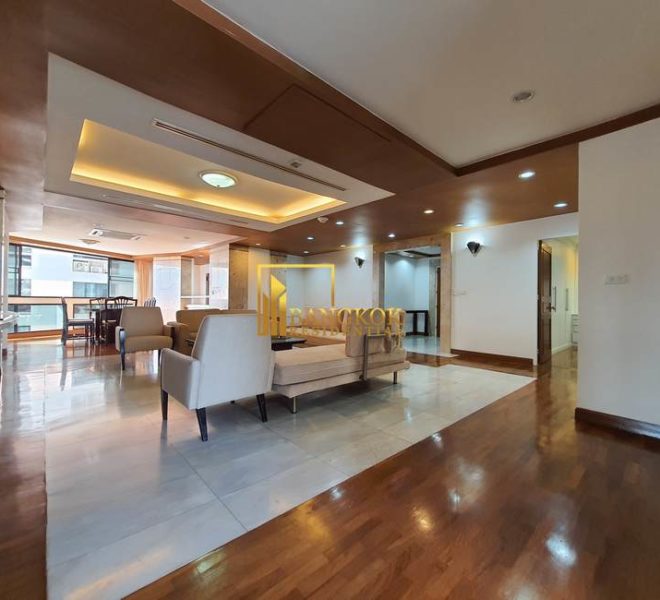 3 bed renovated corner unit in President Park 10588 image-03