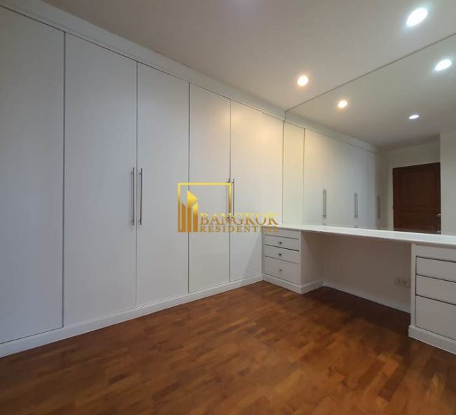 3 bed renovated corner unit in President Park 10588 image-25