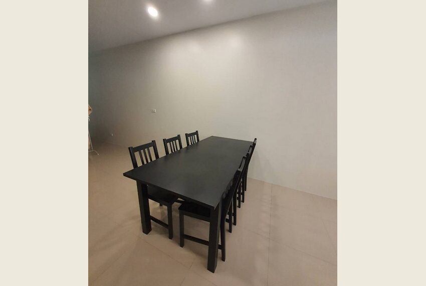 8709 Image-02