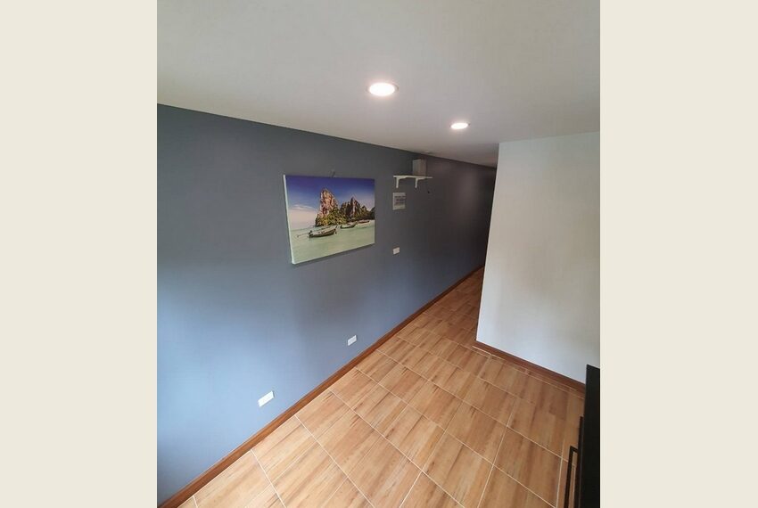 8709 Image-09