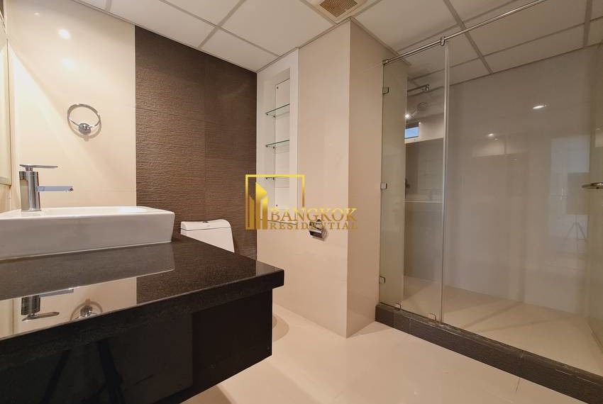 Prem Mansion 3 bed for rent 0808 image-14