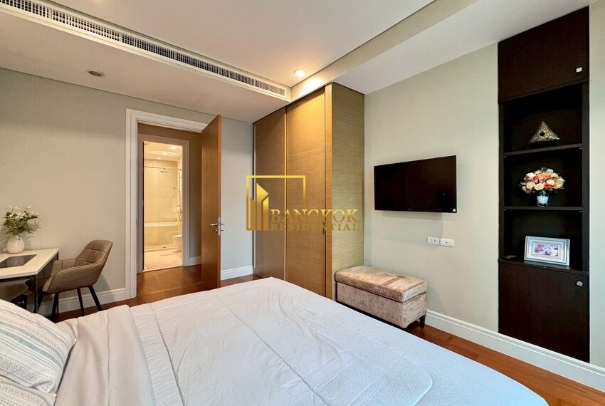 10677 Image-13
