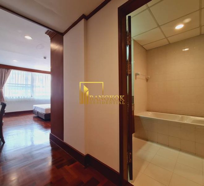 4 bedroom Baan Pakapun 20107 image-22